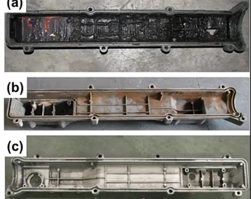 離型剤の過剰噴霧による金型カーボン堆積(型汚れ)